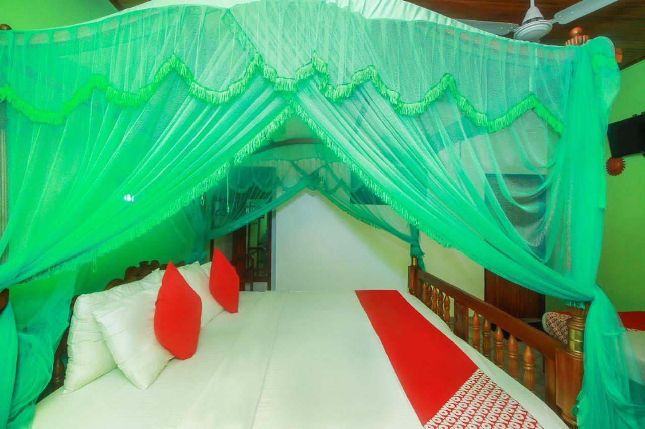 Happy Night Holiday Inn อูนาวาตูนา ภายนอก รูปภาพ